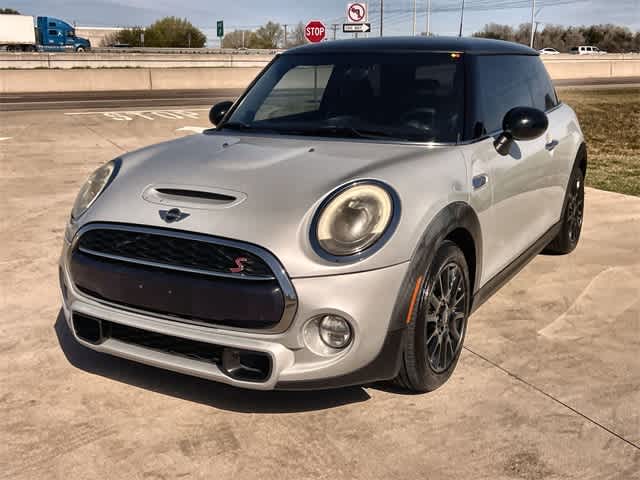 Used 2015 MINI Cooper S with VIN WMWXP7C5XF2A34129 for sale in Grapevine, TX