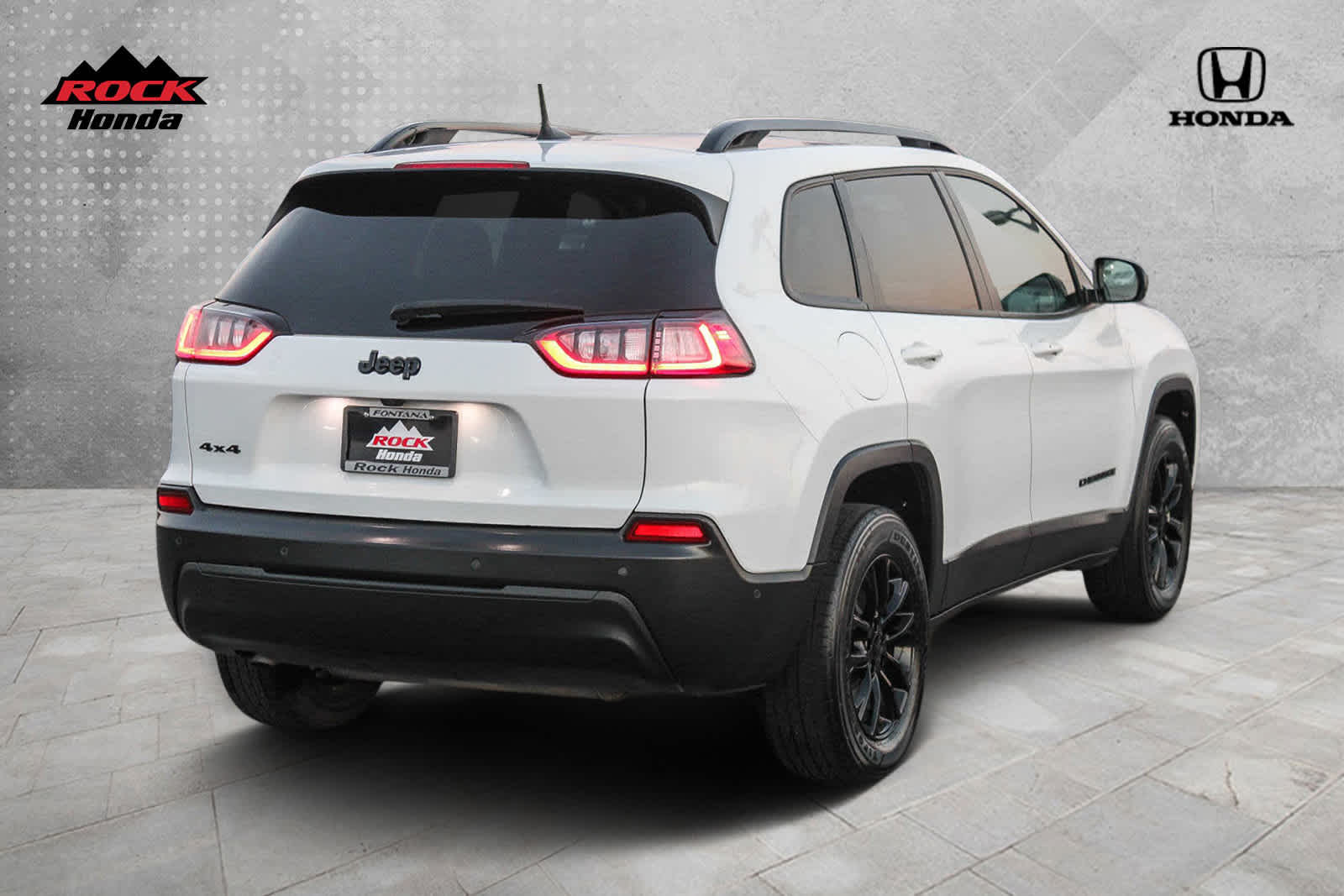 2023 Jeep Cherokee Altitude Lux 6