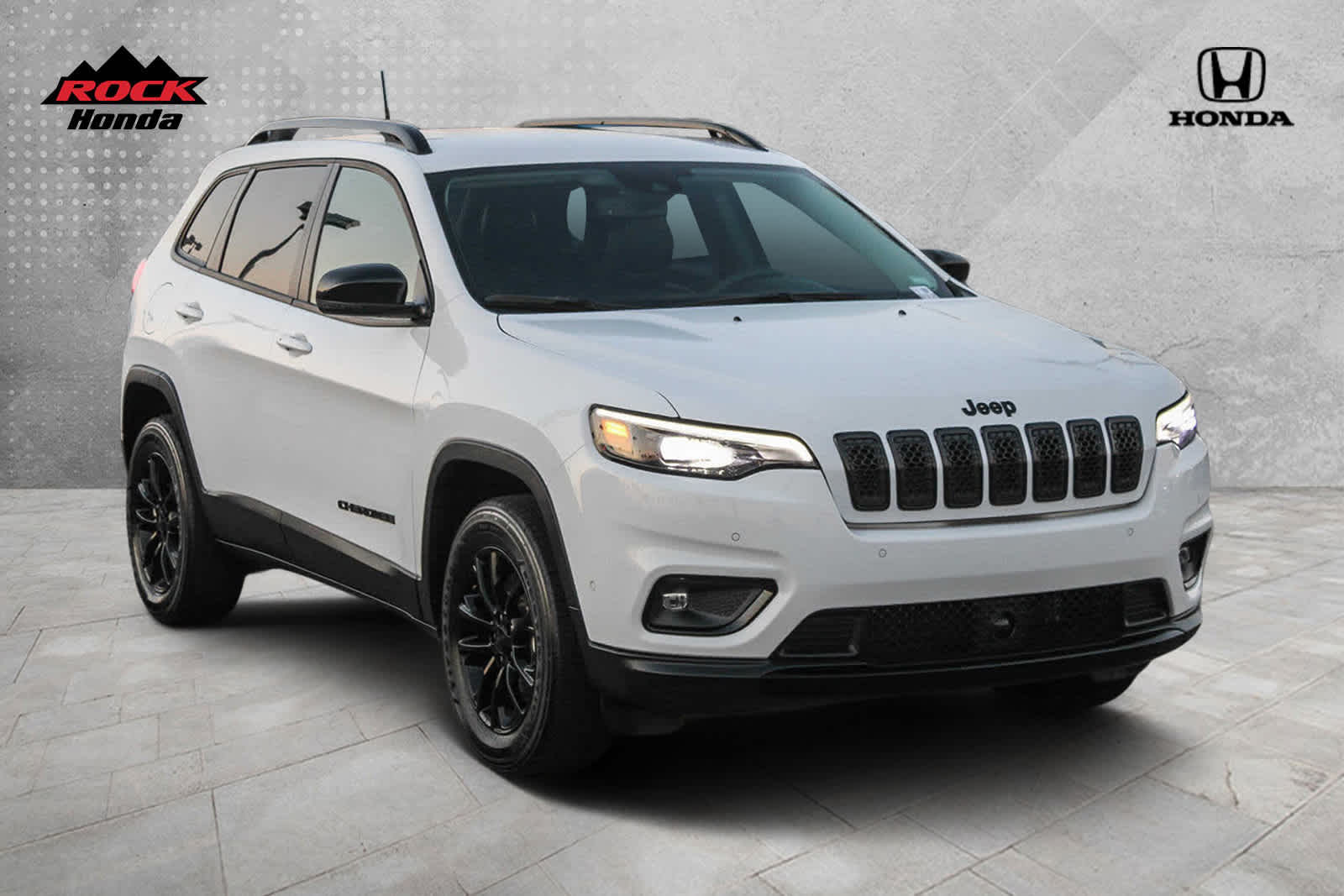 2023 Jeep Cherokee Altitude Lux 3