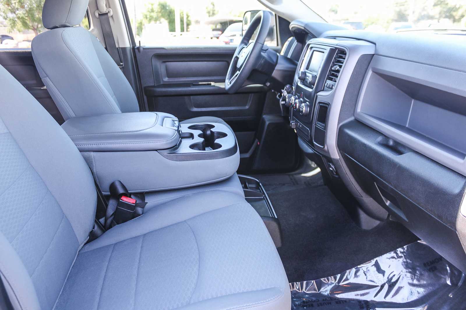 2018 Ram 1500 Express 4x2 Crew Cab 57 Box 17