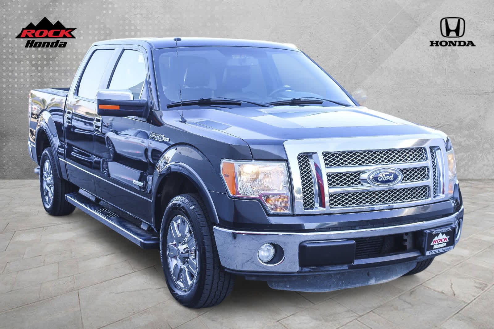 2012 Ford F-150 Lariat 2WD SuperCrew 145 3