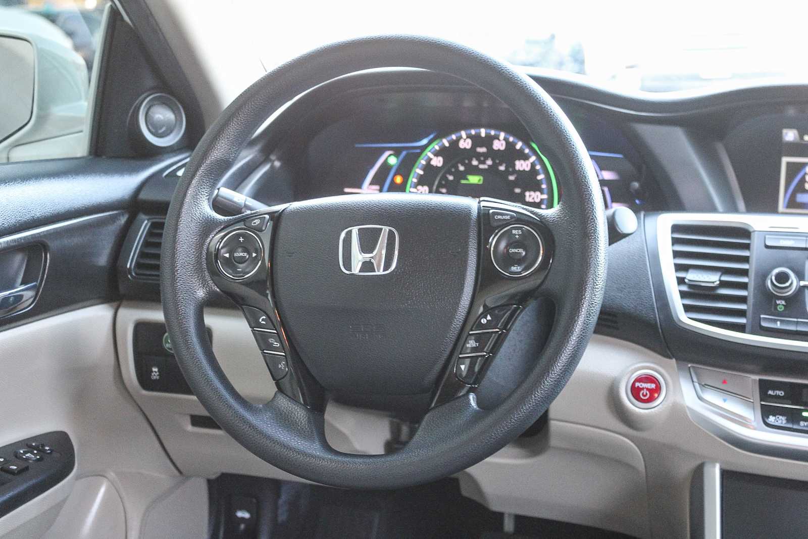 2015 Honda Accord Hybrid  15