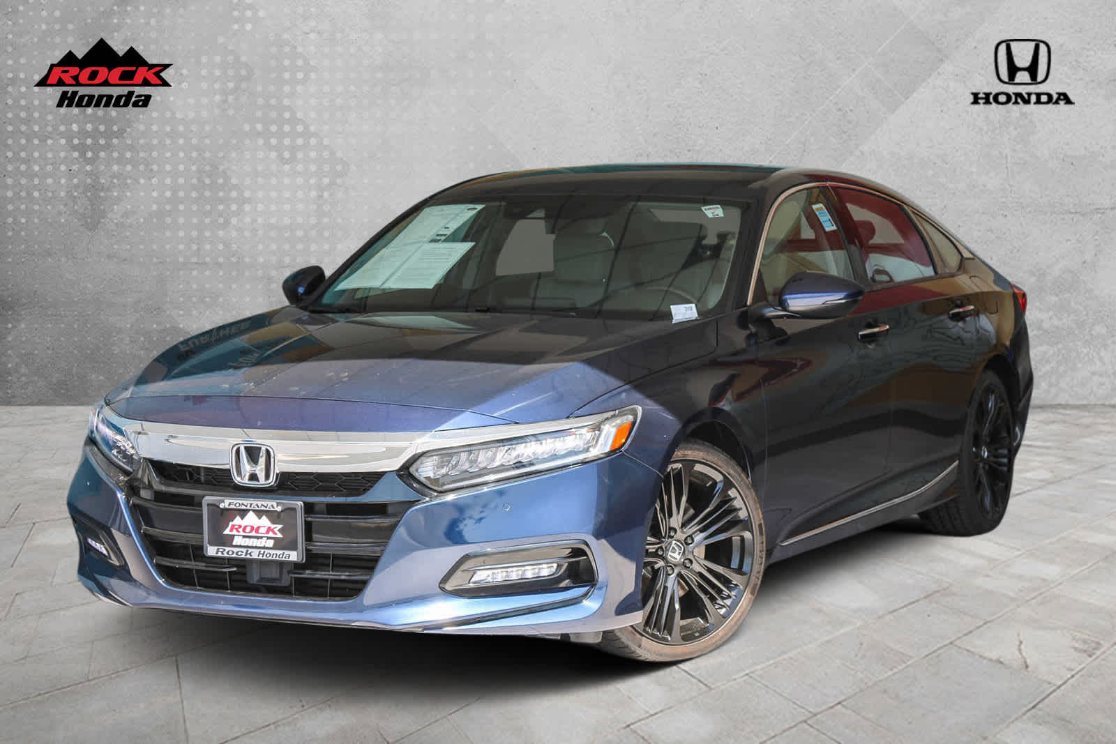 2019 Honda Accord Touring 2.0T 1