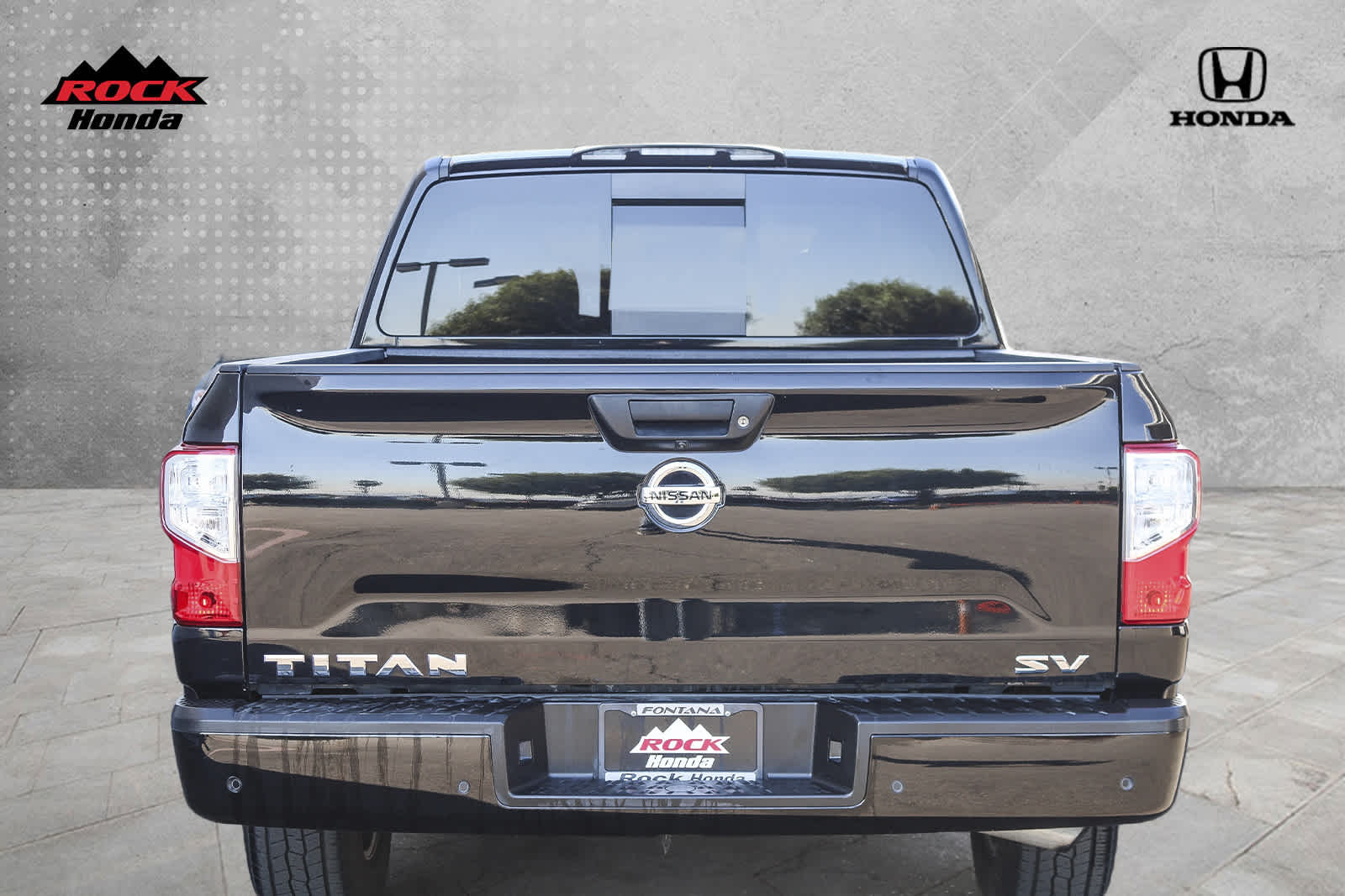 2021 Nissan Titan SV 4x2 Crew Cab 7