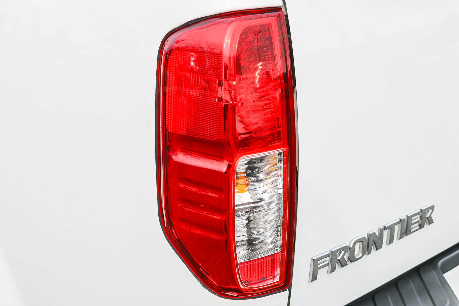 2019 Nissan Frontier S King Cab 4x2 Manual 11