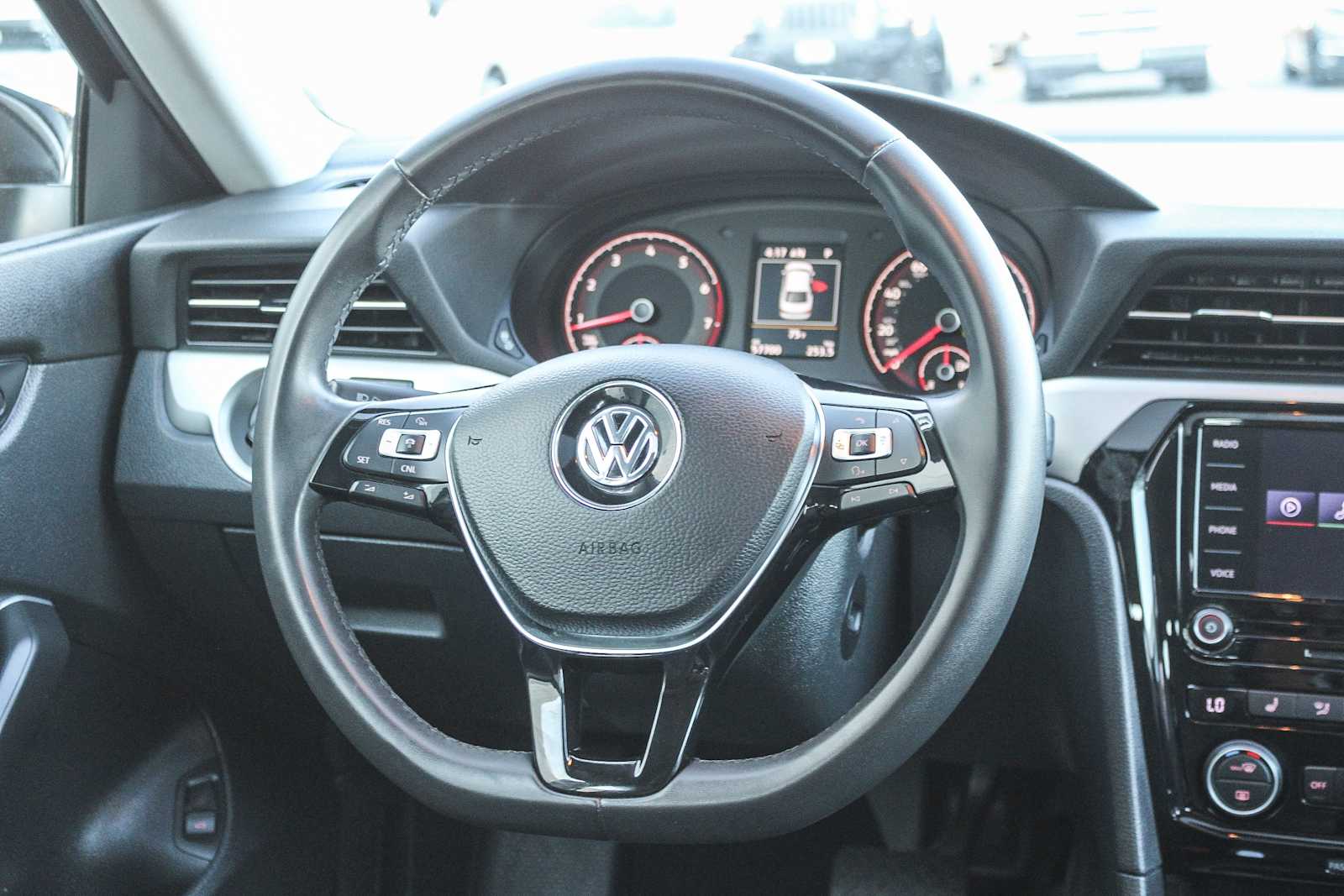 2021 Volkswagen Passat 2.0T SE 15