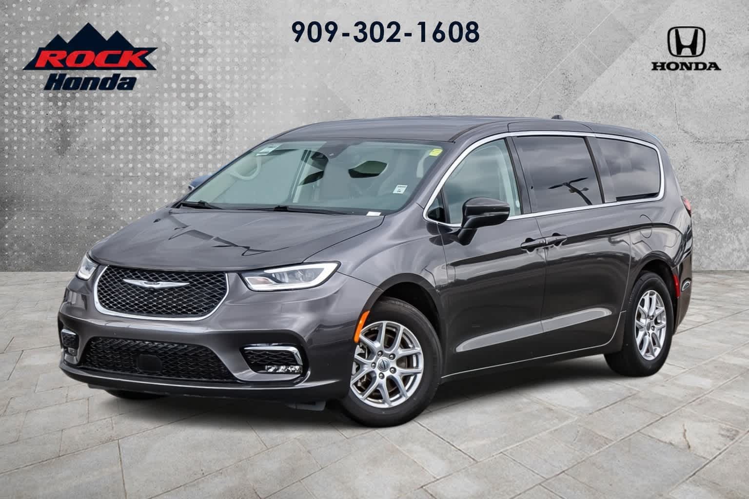 2023 Chrysler Pacifica