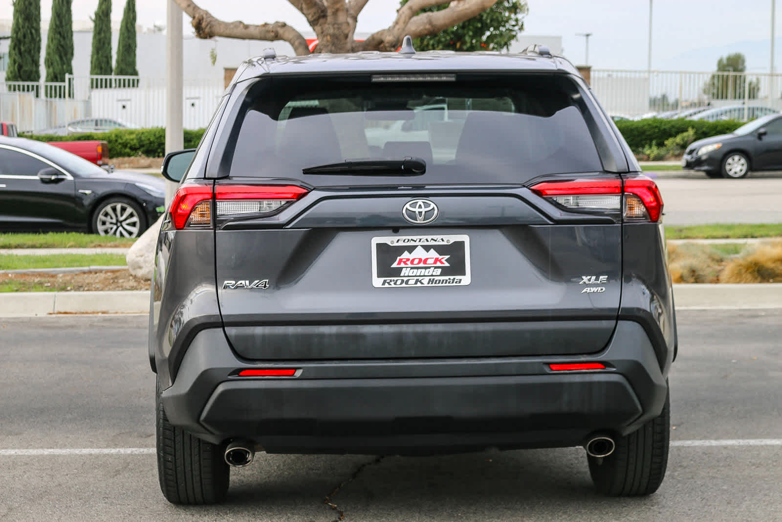 2021 Toyota RAV4 XLE 9