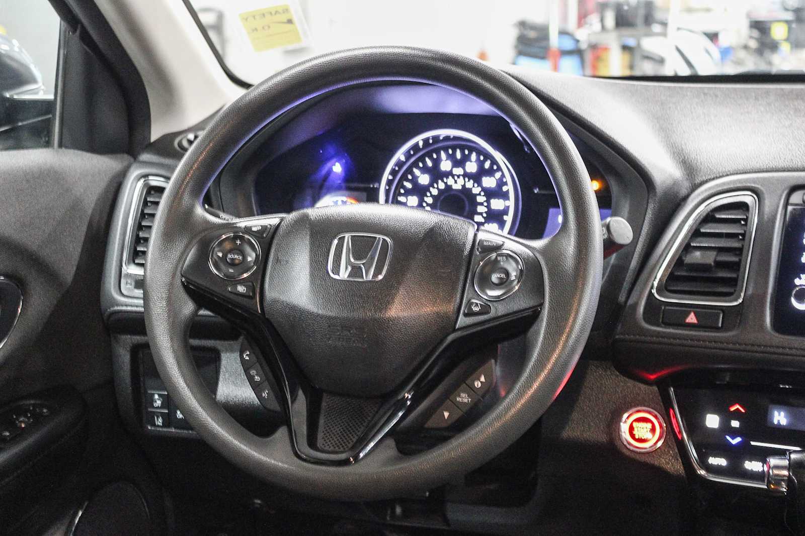 2022 Honda HR-V EX 15