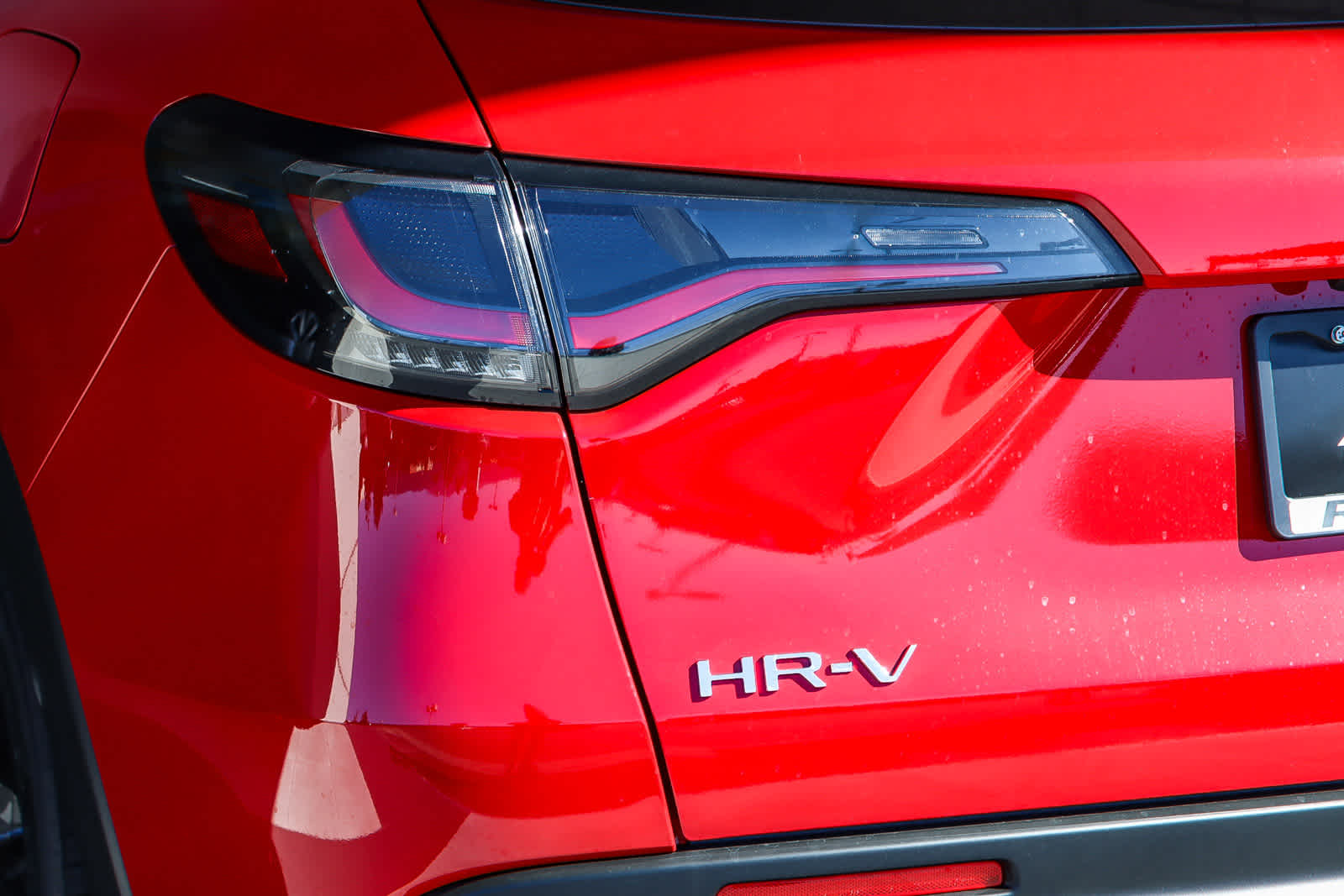 2025 Honda HR-V Sport 8