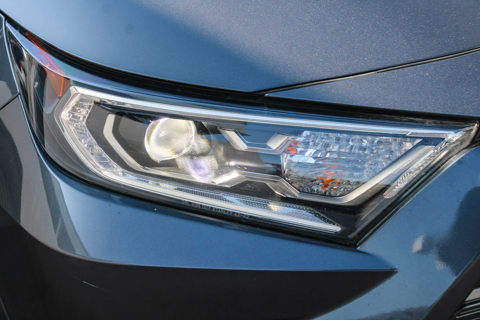 2021 Toyota RAV4 Hybrid Limited 4