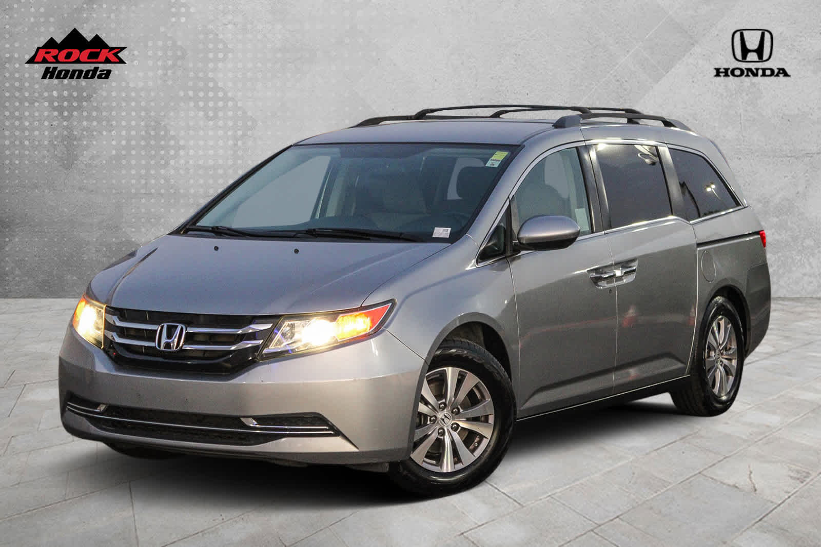 2016 Honda Odyssey SE 1