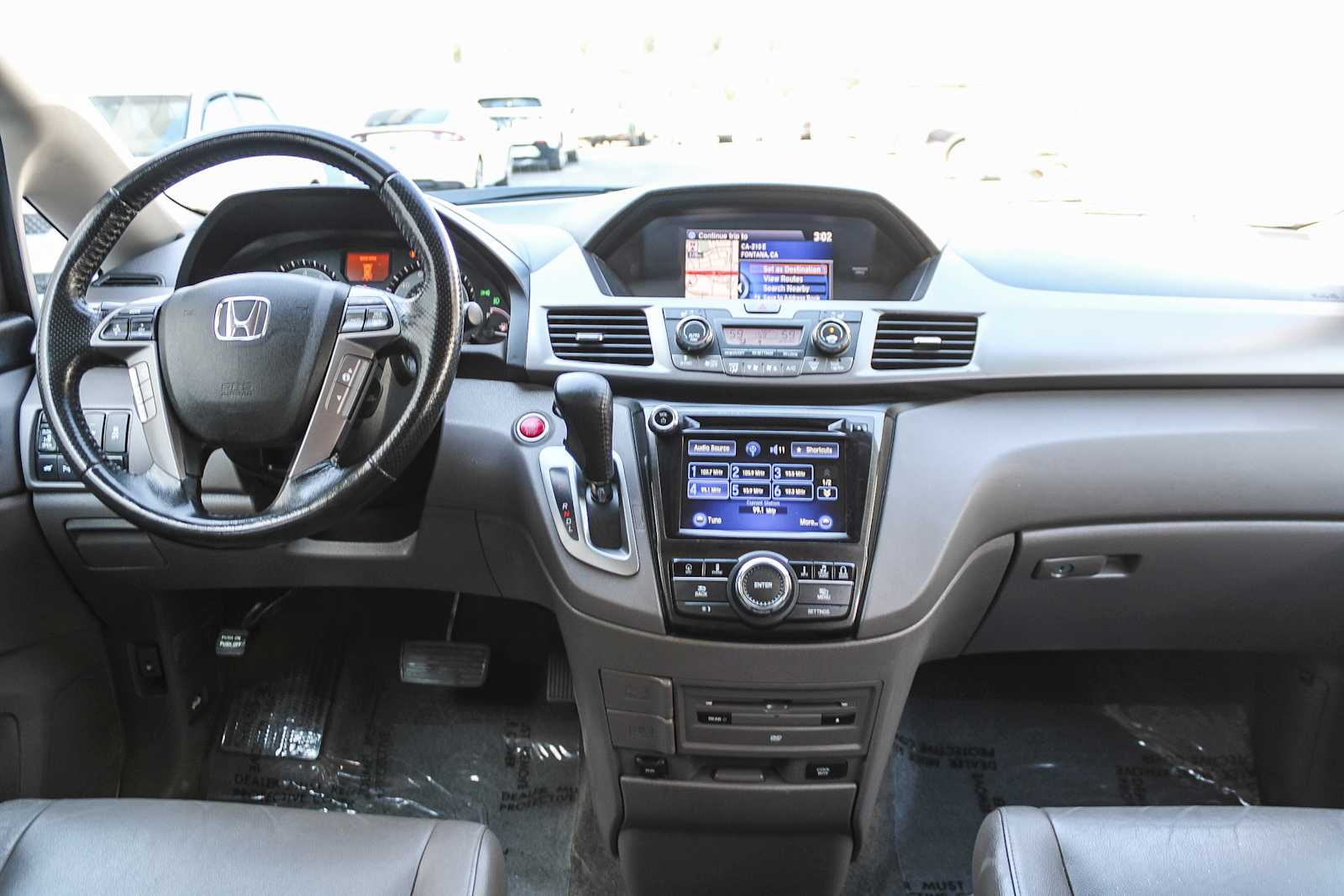 2015 Honda Odyssey Touring 12