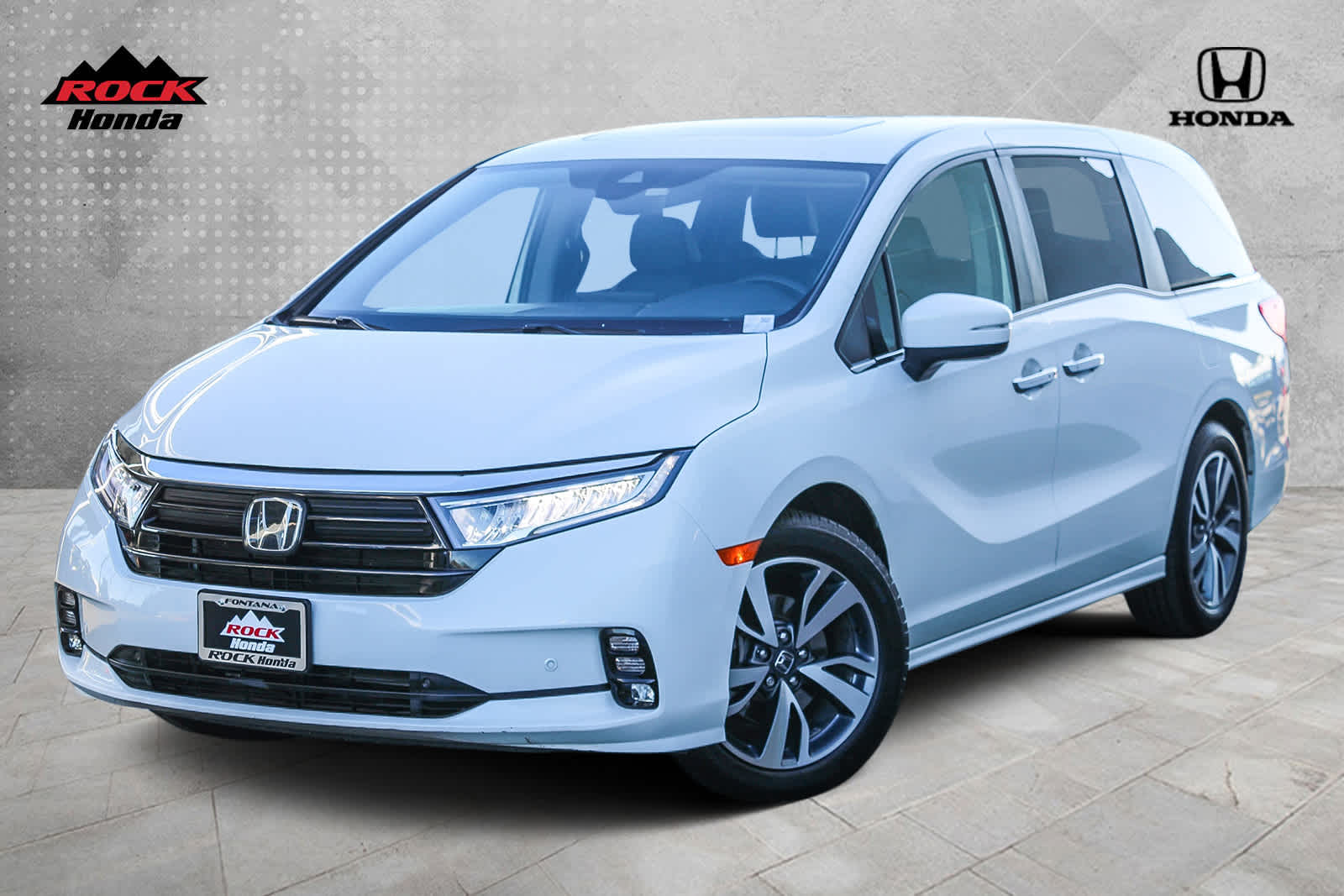 2022 Honda Odyssey Touring 1