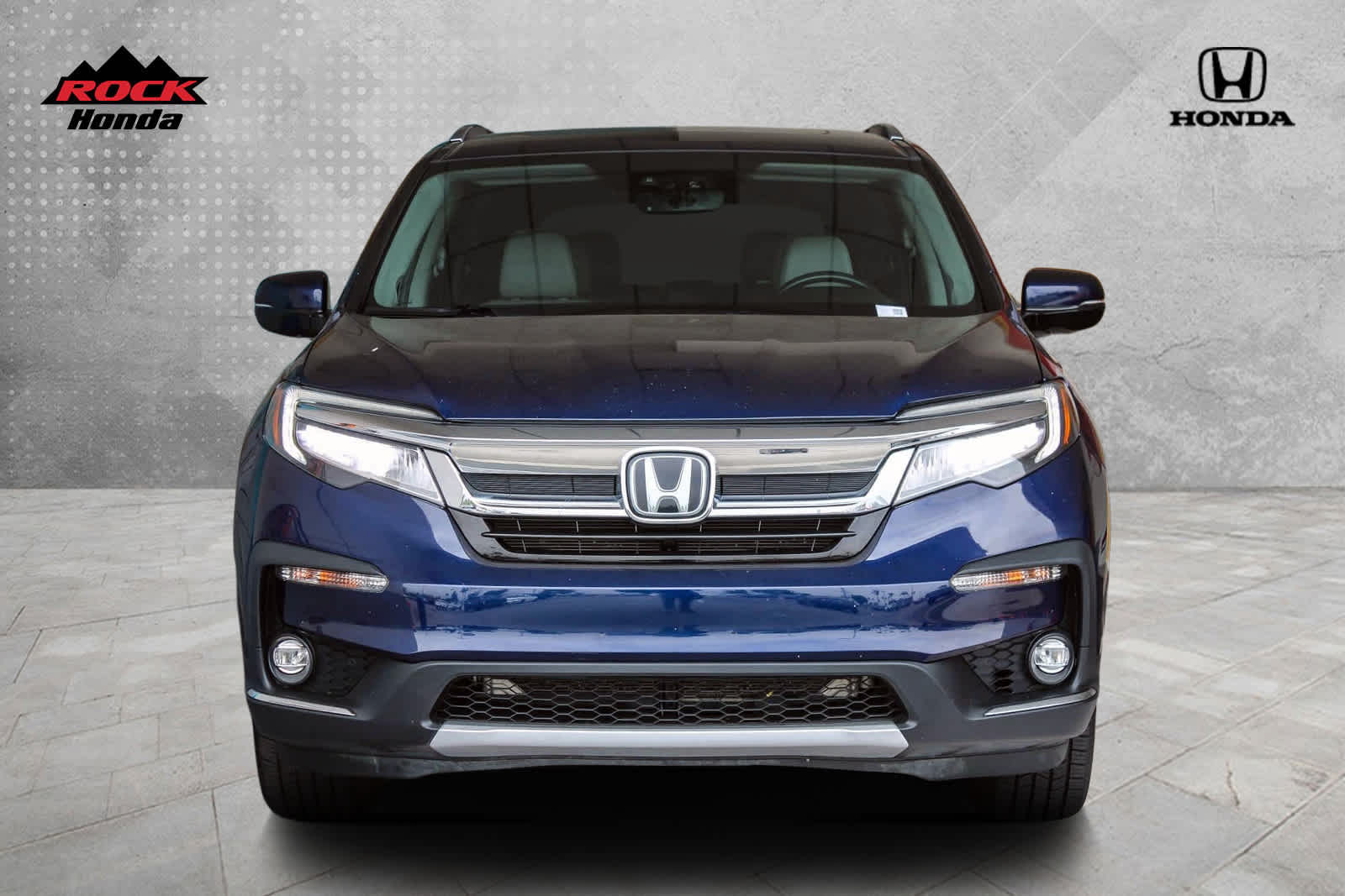 2021 Honda Pilot Touring 7-Passenger 2