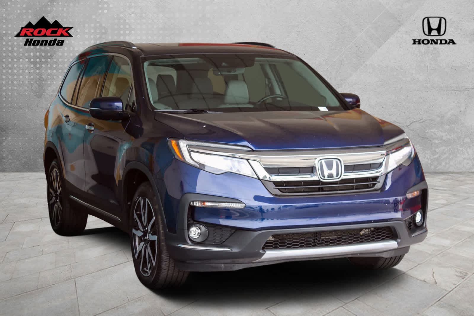 2021 Honda Pilot Touring 7-Passenger 3