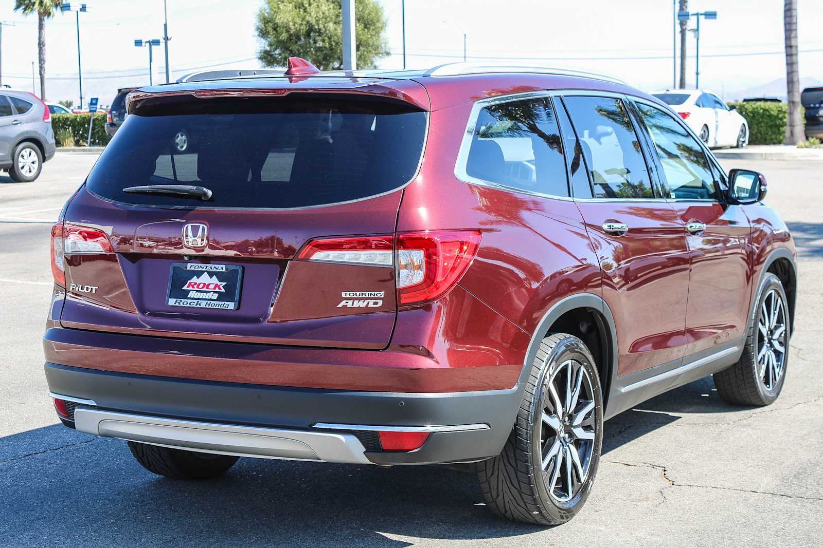 2019 Honda Pilot Touring 7-Passenger 8