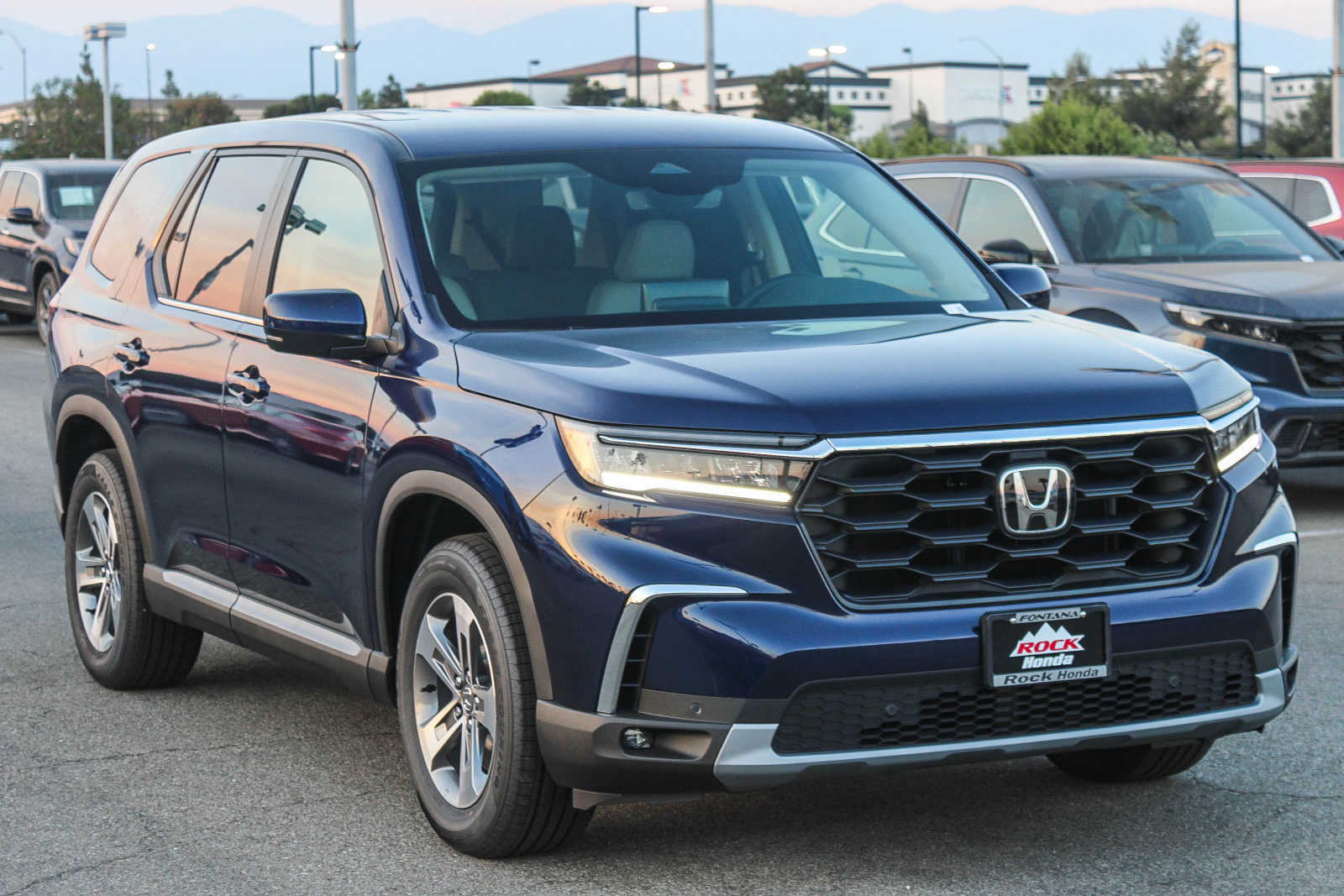 2025 Honda Pilot EX-L 3