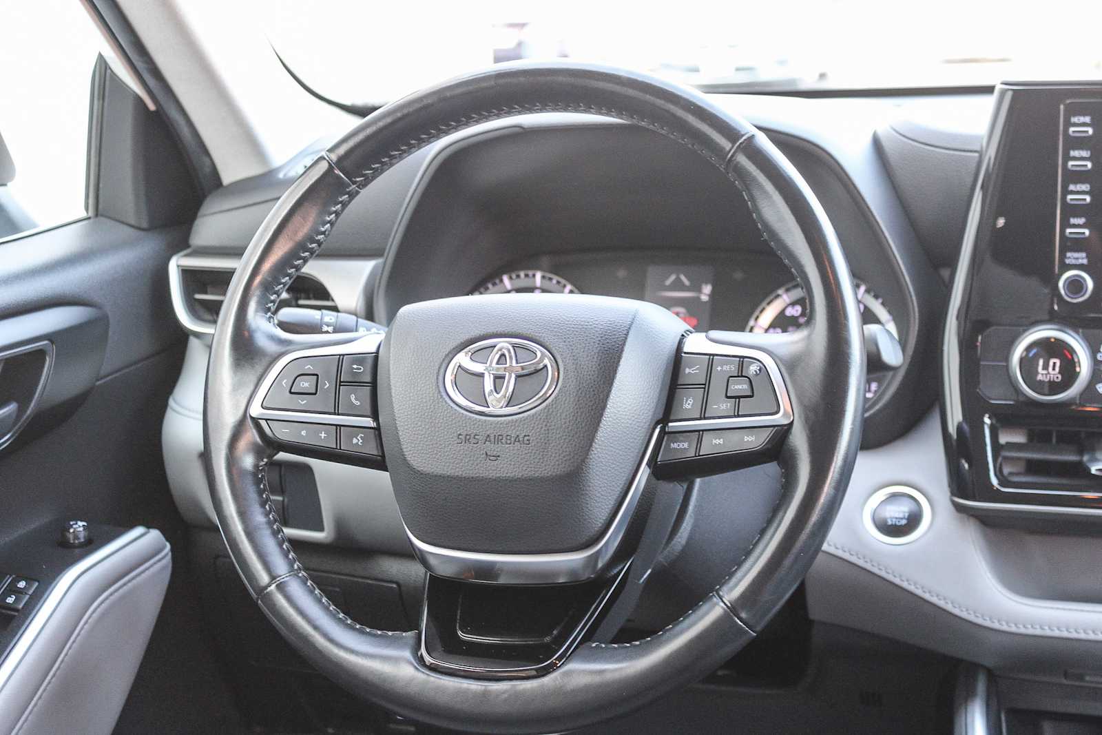 2021 Toyota Highlander LE 15