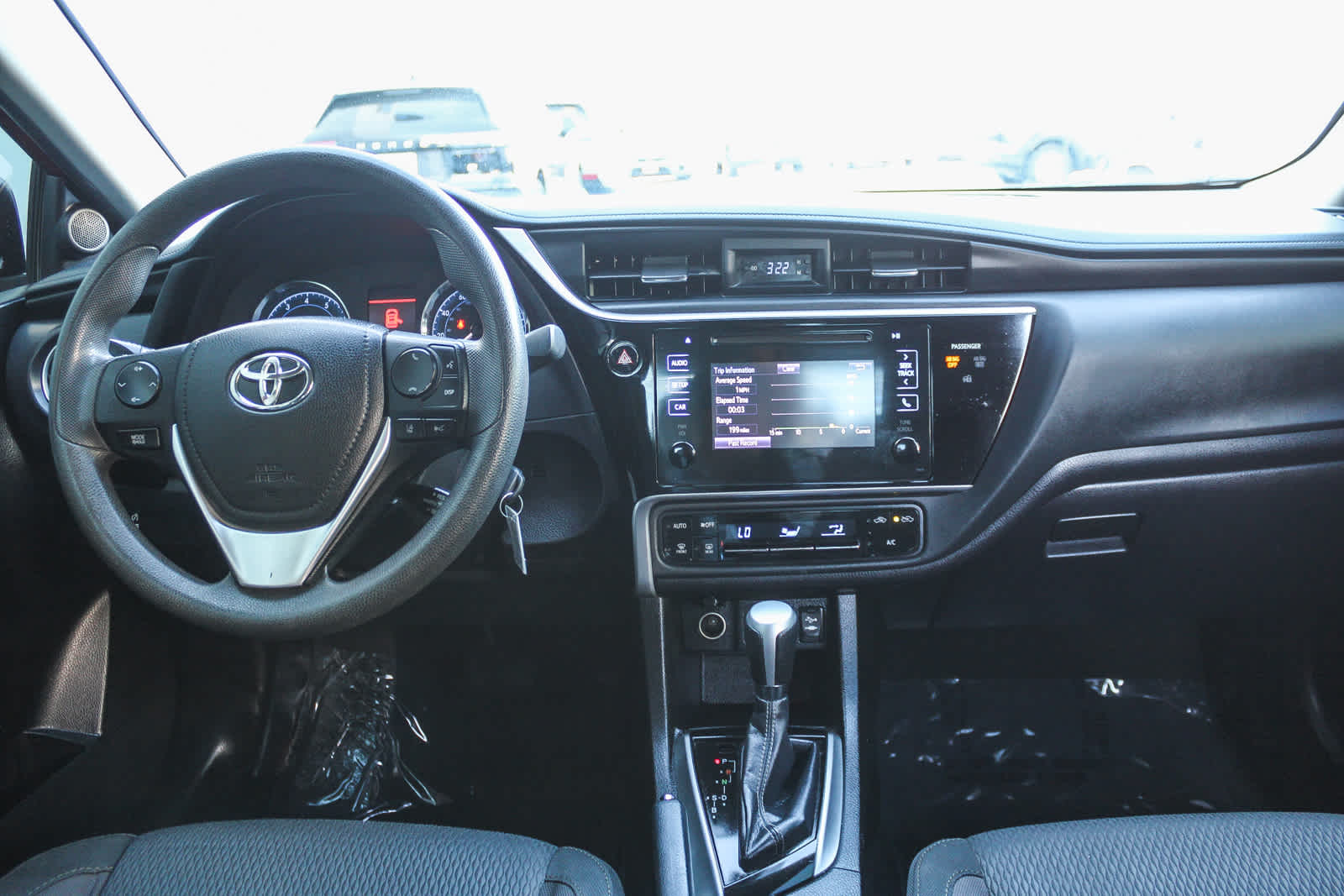 2017 Toyota Corolla L 9