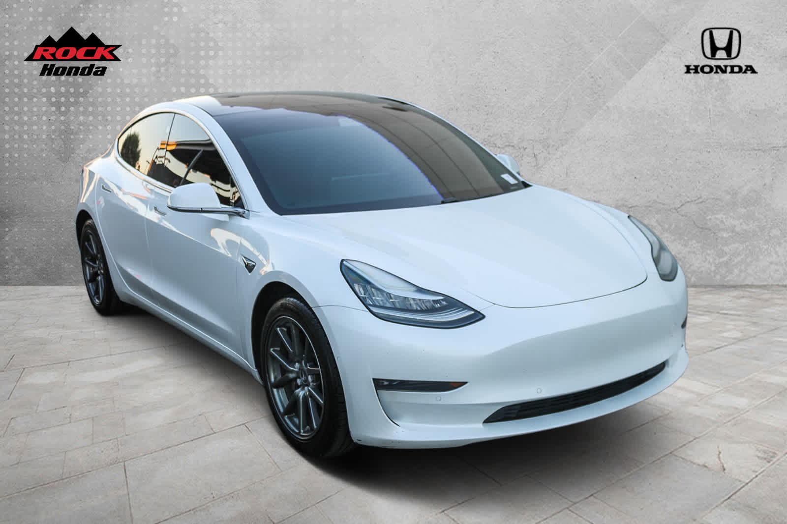 2020 Tesla Model 3 Long Range 3