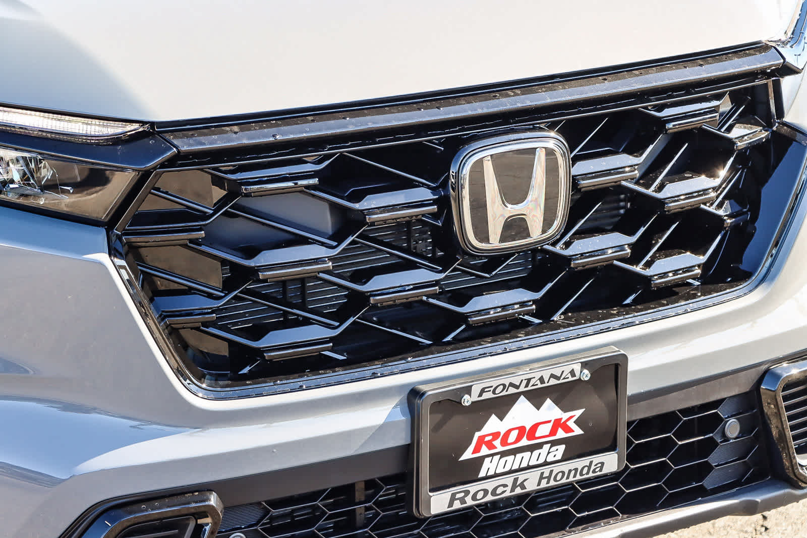 2025 Honda CR-V Hybrid Sport-L 8