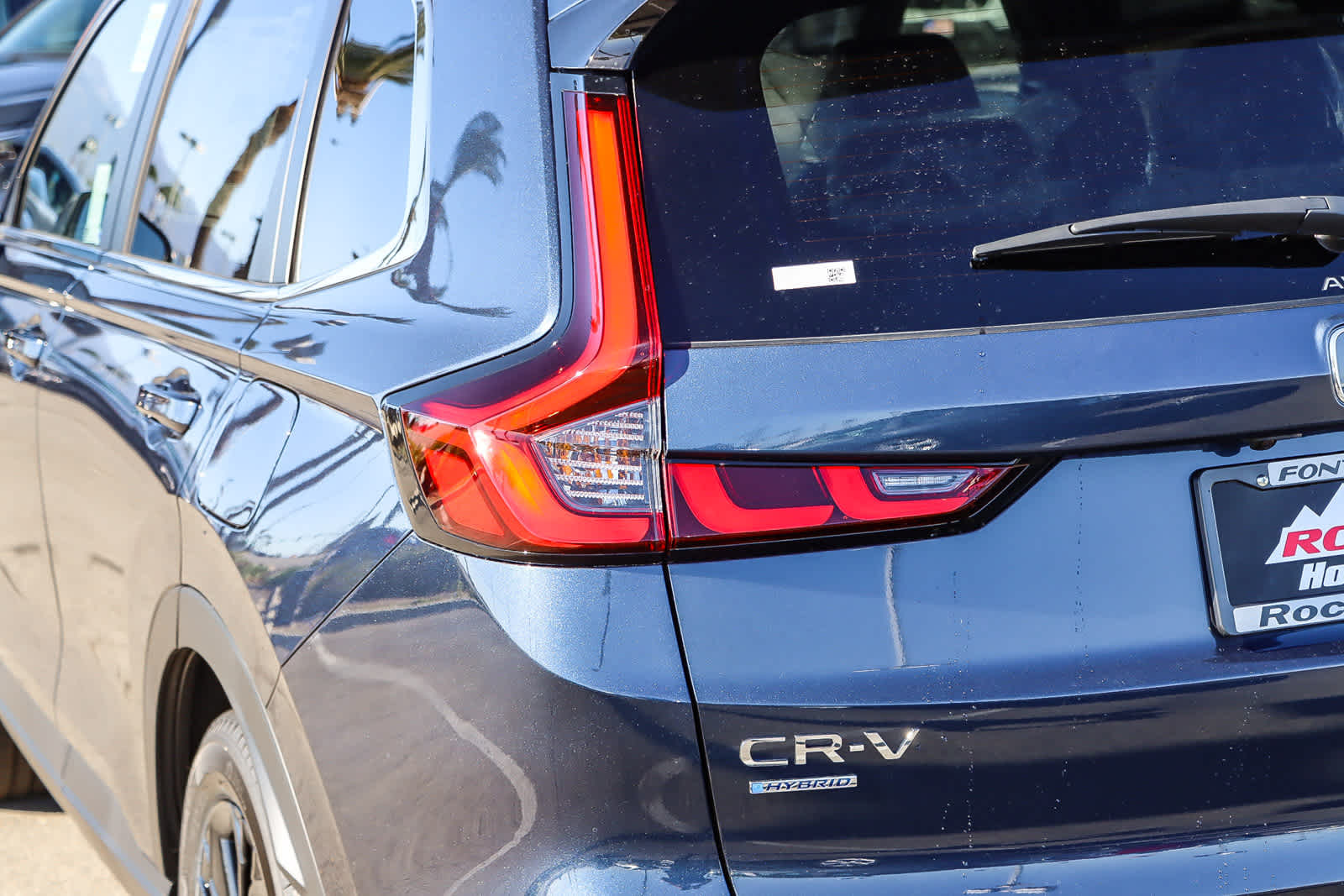 2025 Honda CR-V Hybrid Sport Touring 9