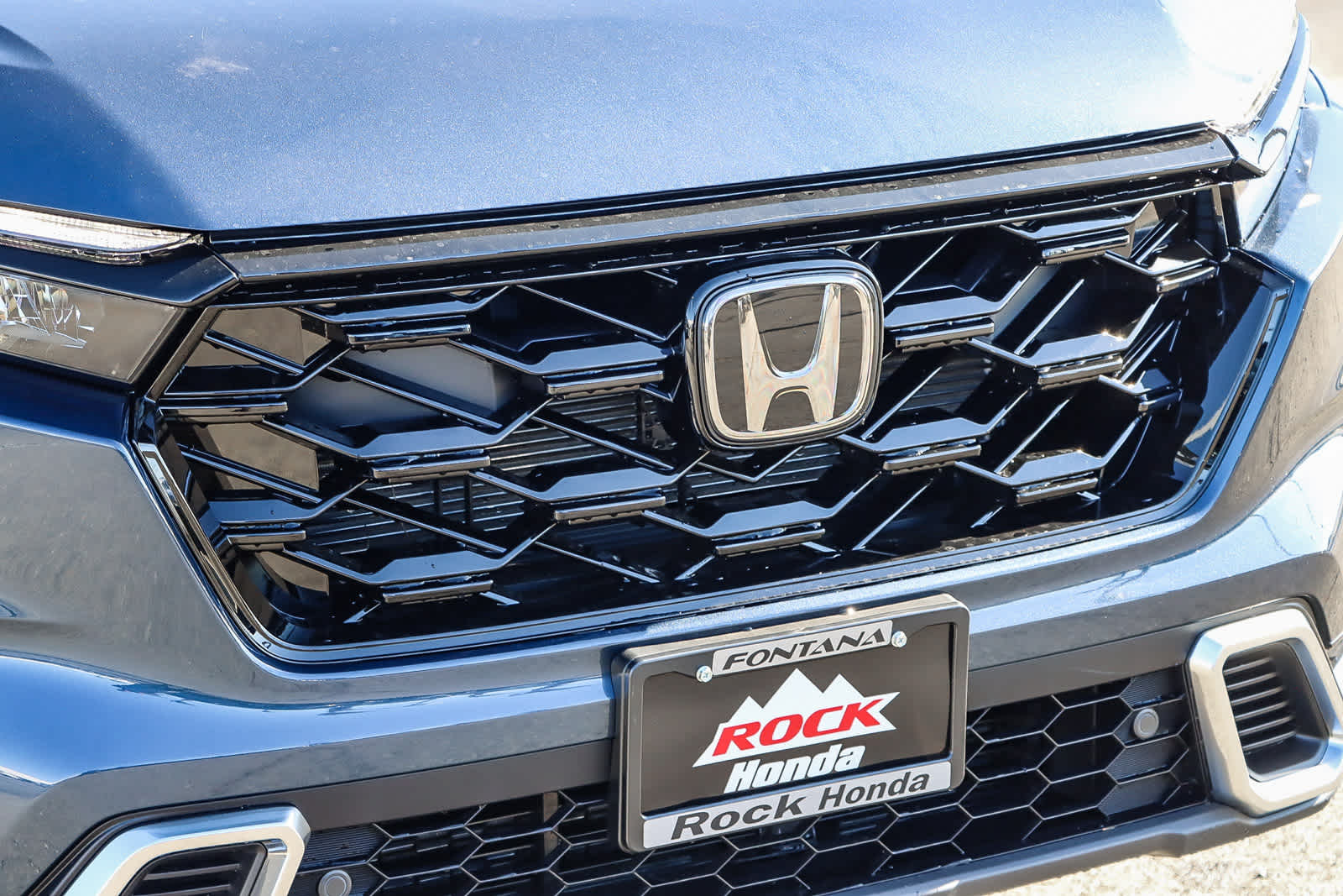 2025 Honda CR-V Hybrid Sport Touring 5