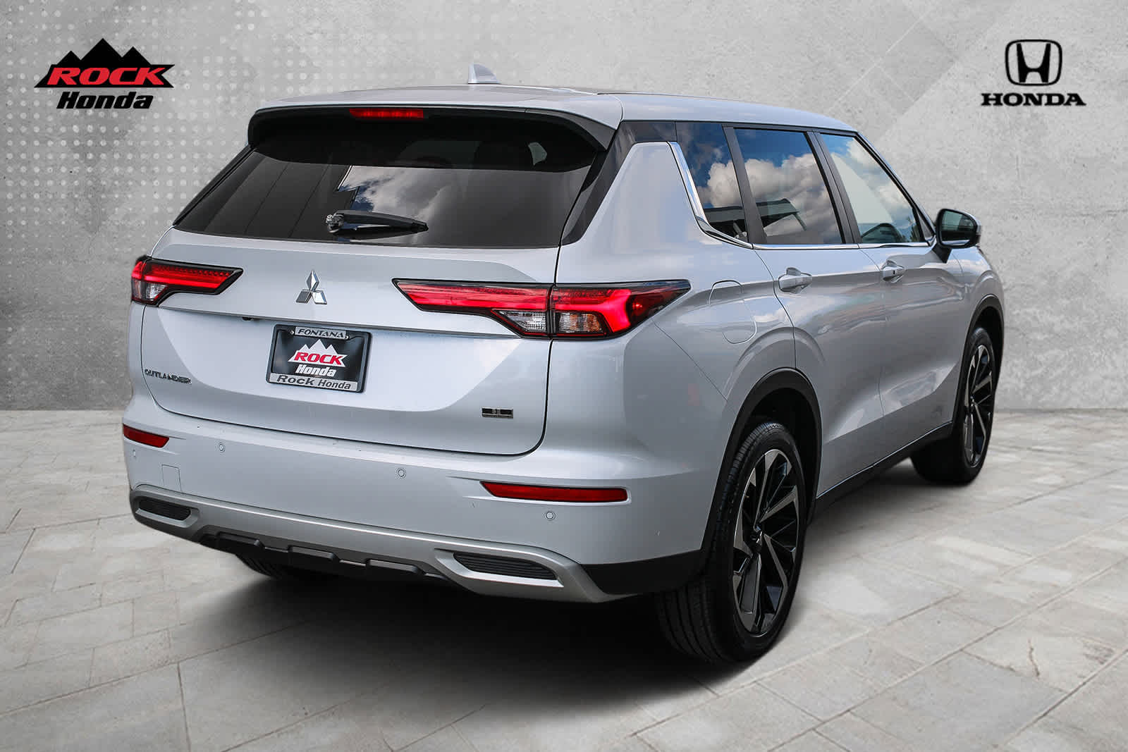 2023 Mitsubishi Outlander SE Special Edition 8