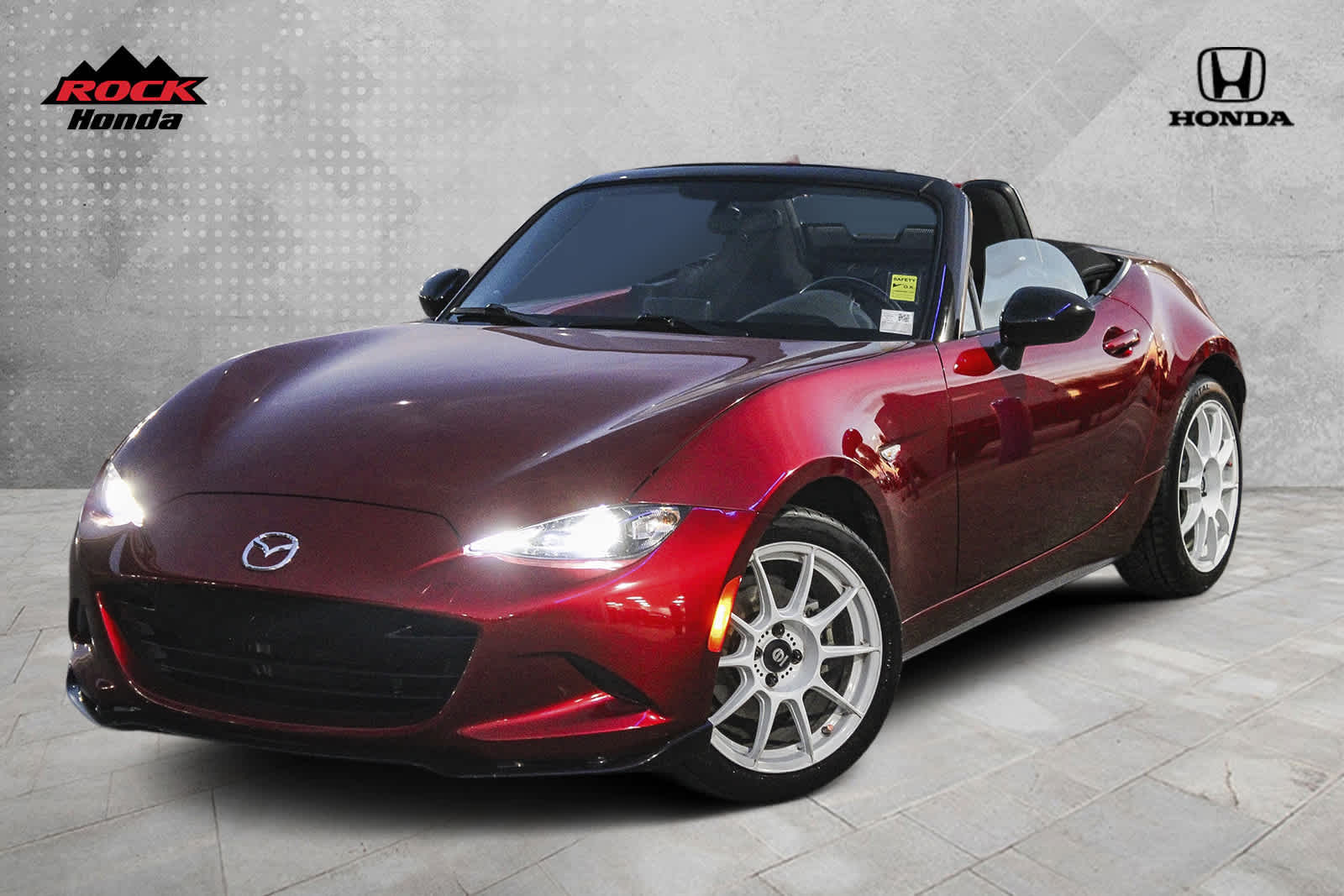 2019 Mazda MX-5 Miata Club 1