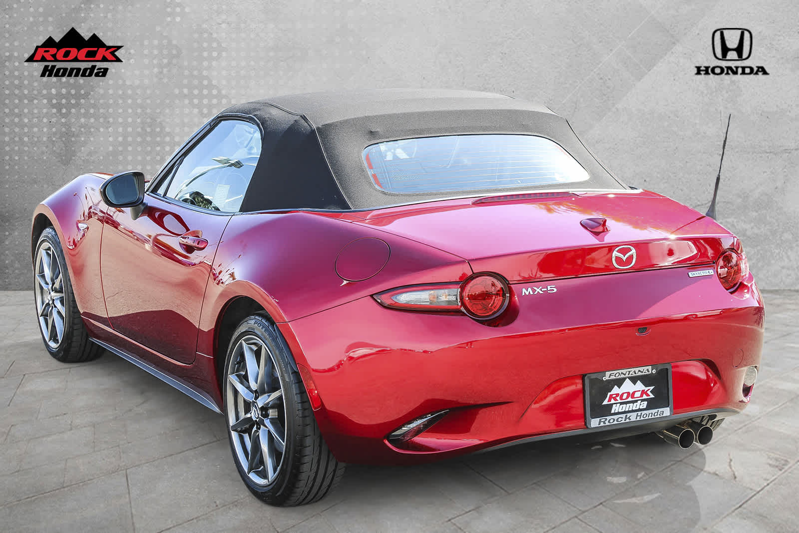 2022 Mazda MX-5 Miata Grand Touring 6