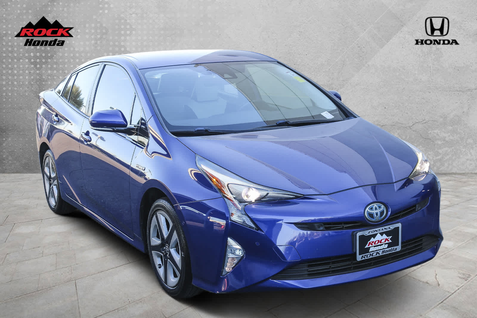 2017 Toyota Prius Three Touring 3