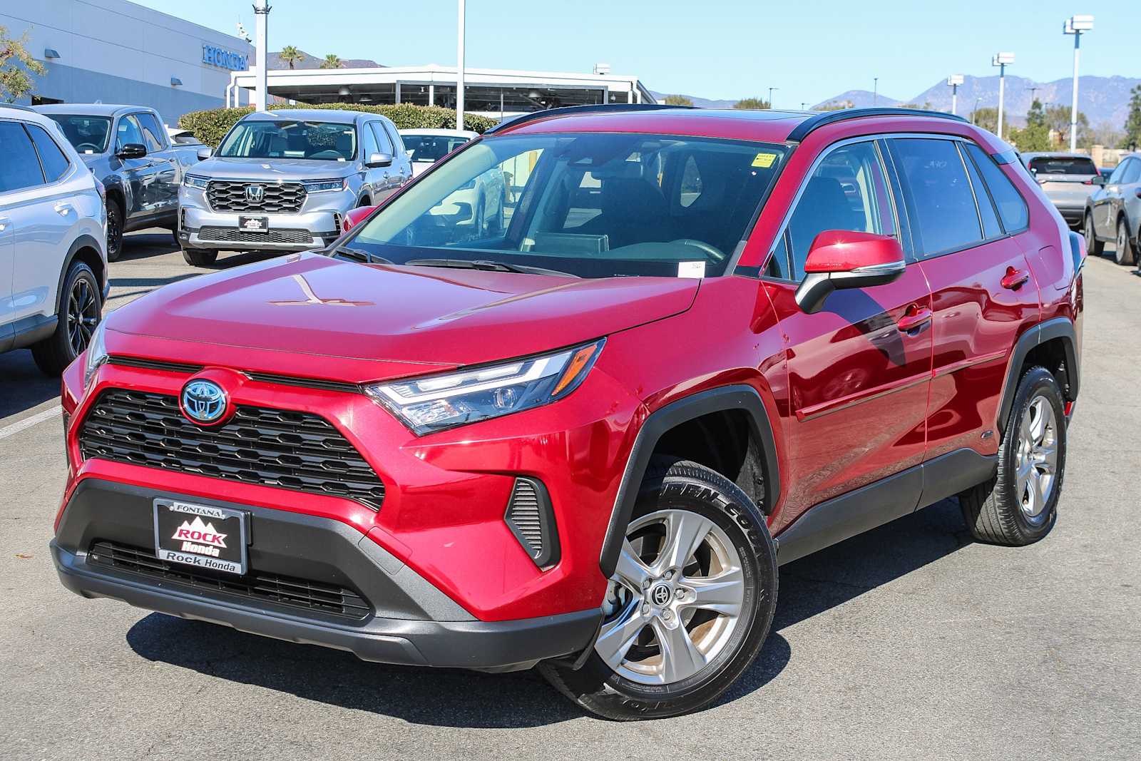 2023 Toyota RAV4 Hybrid XLE 1