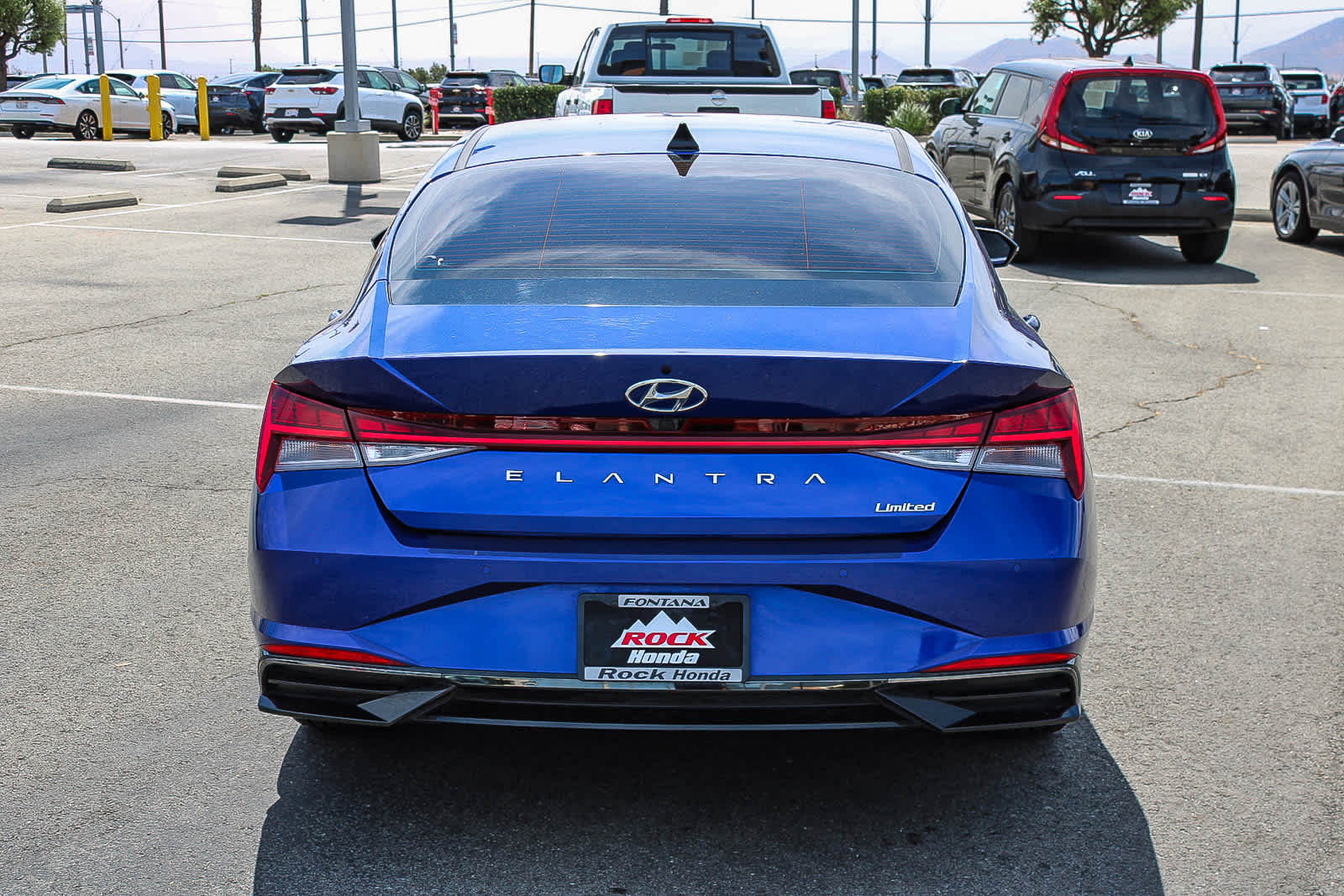 View vehicle photo 7