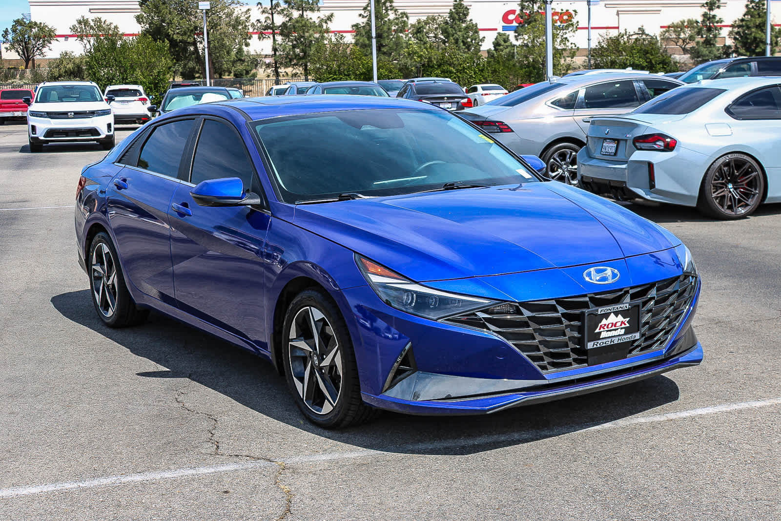 View vehicle photo 3