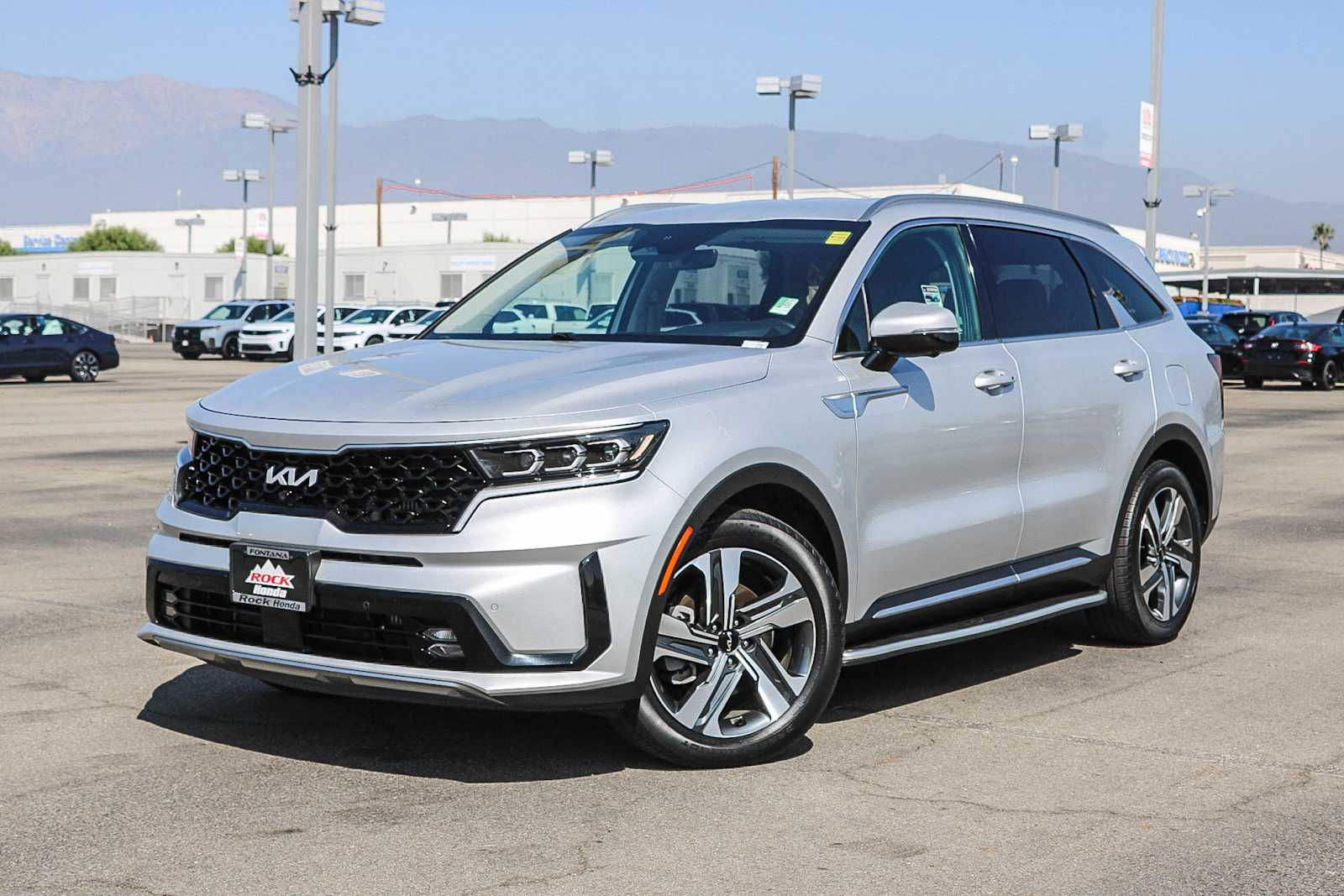 Silky Silver 2023 Kia Sorento Hybrid SUV / Crossover All-Wheel Drive 6-Speed Automatic