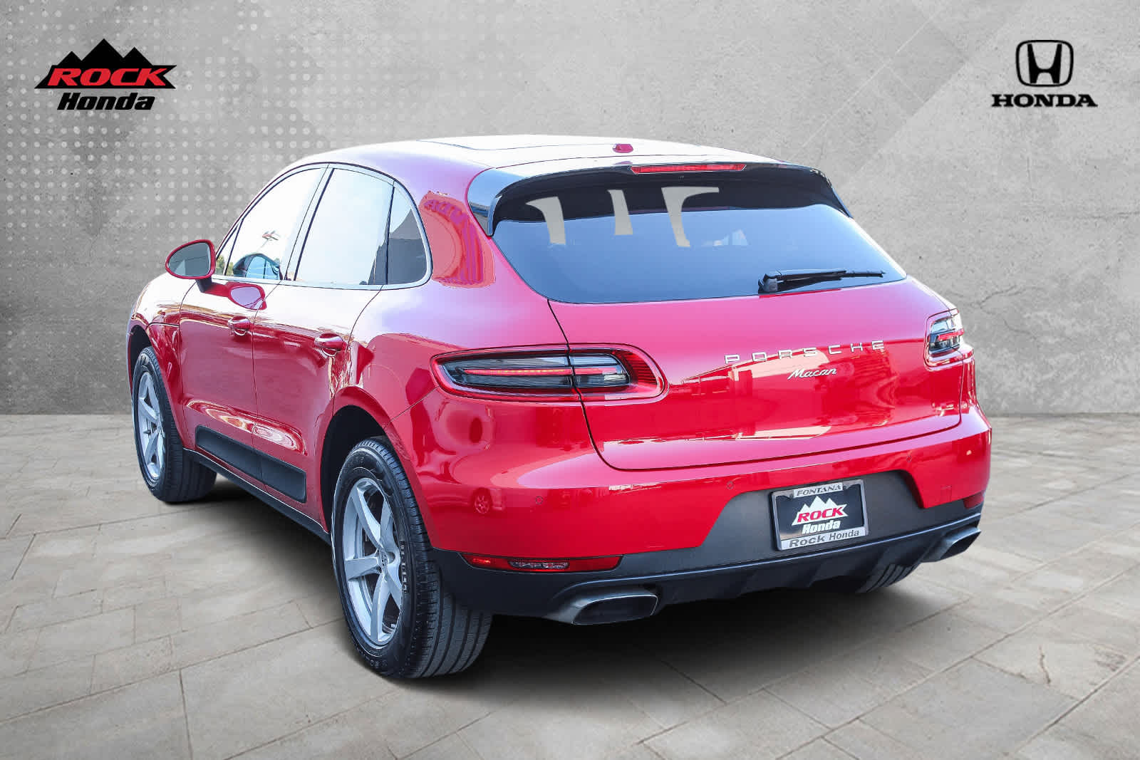 2018 Porsche Macan BASE 6