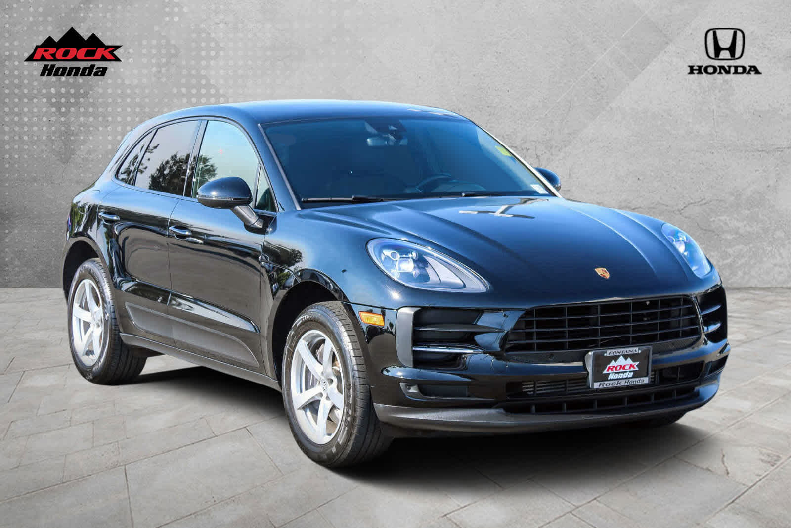 2021 Porsche Macan BASE 3