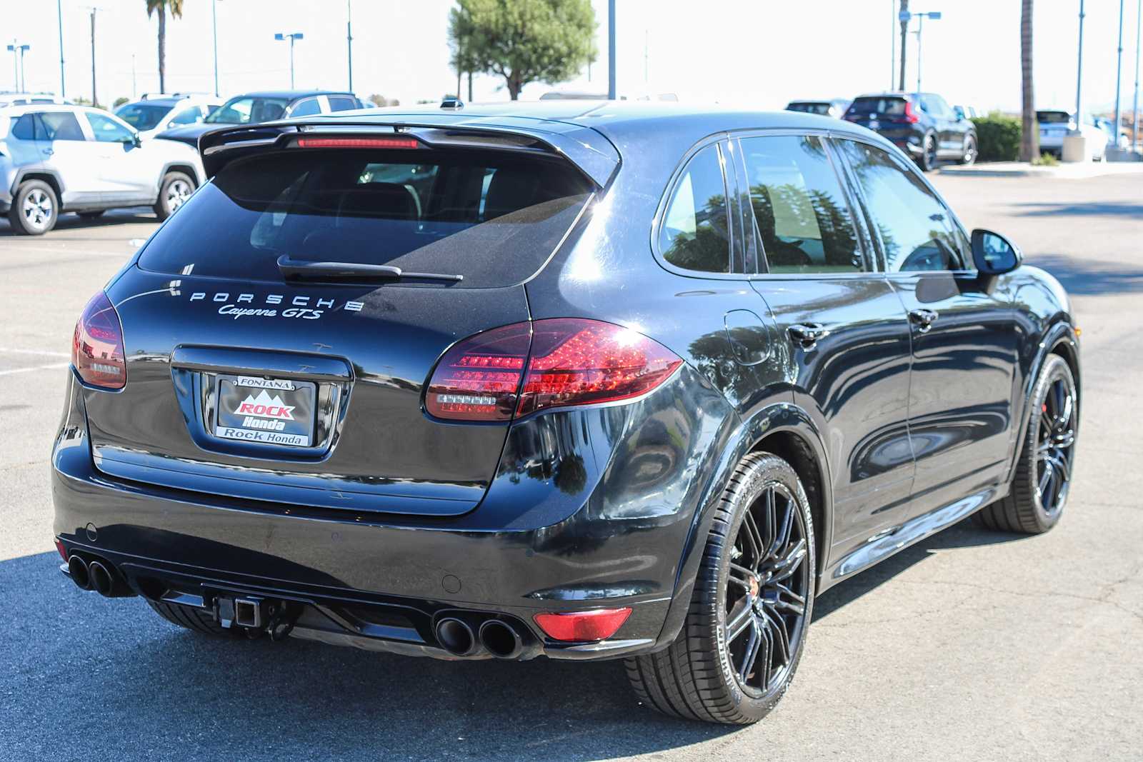 2013 Porsche Cayenne GTS 8