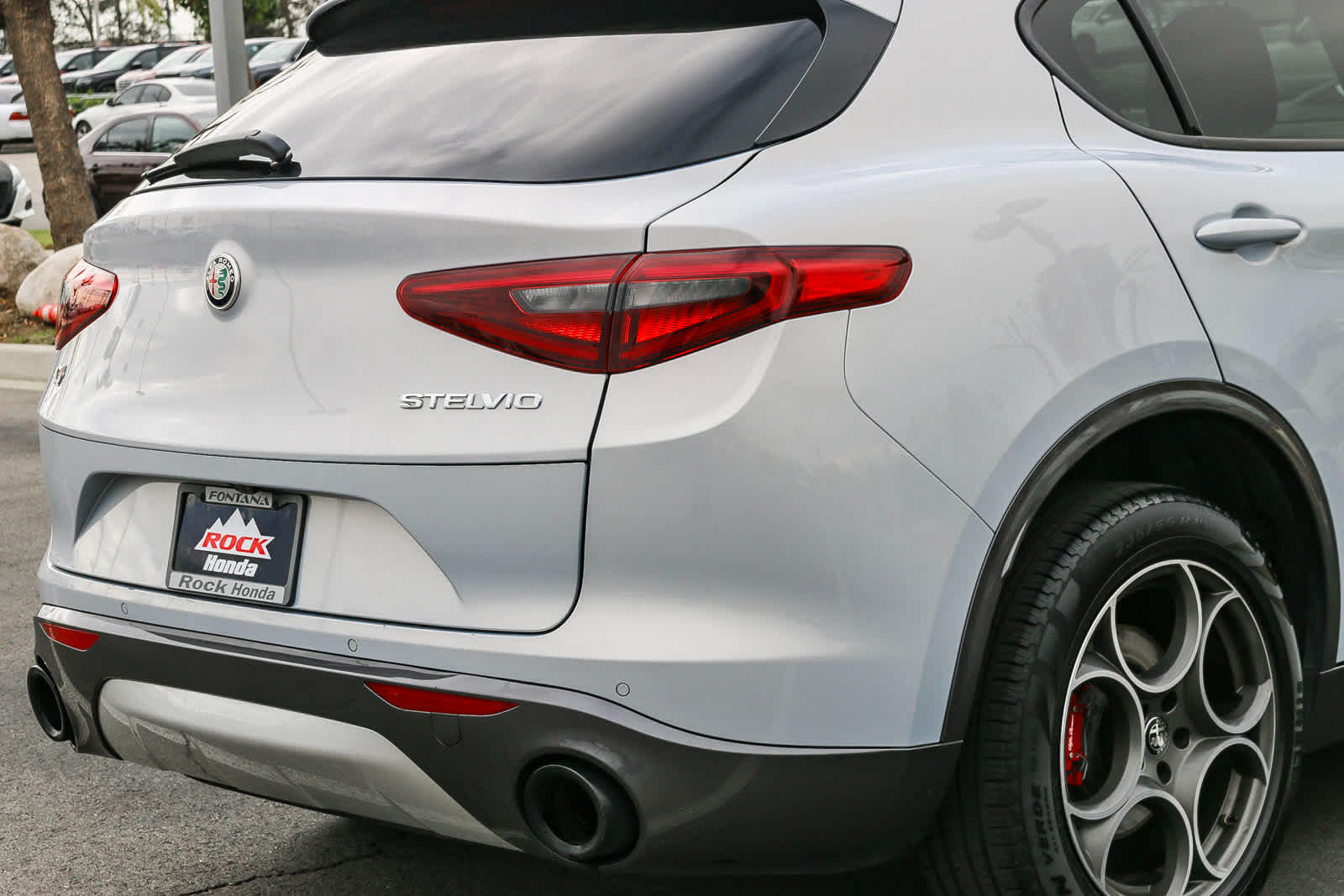 2022 Alfa Romeo Stelvio Ti 10