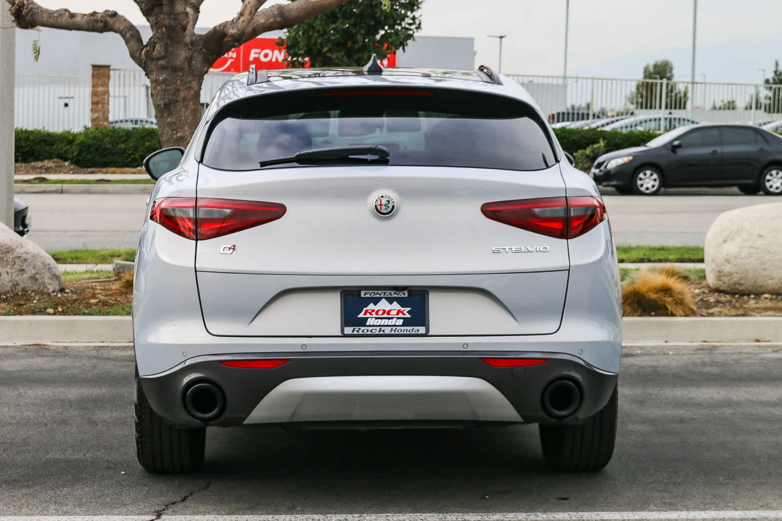 2022 Alfa Romeo Stelvio Ti 5