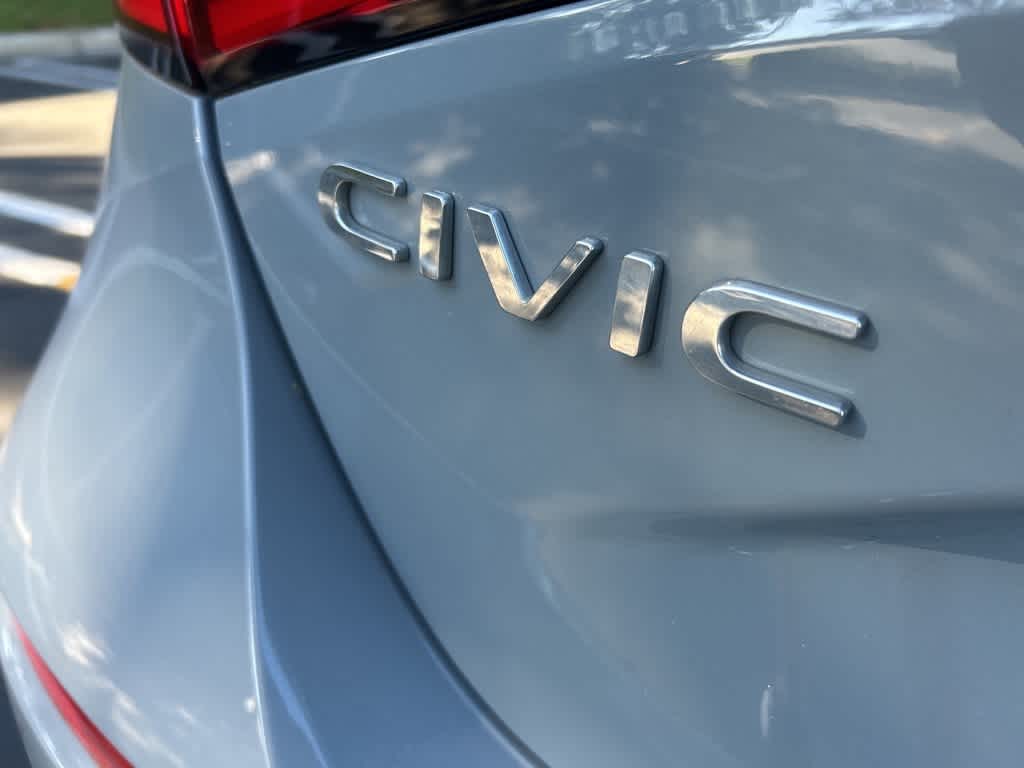 2022 Honda Civic Hatchback Sport Touring 13