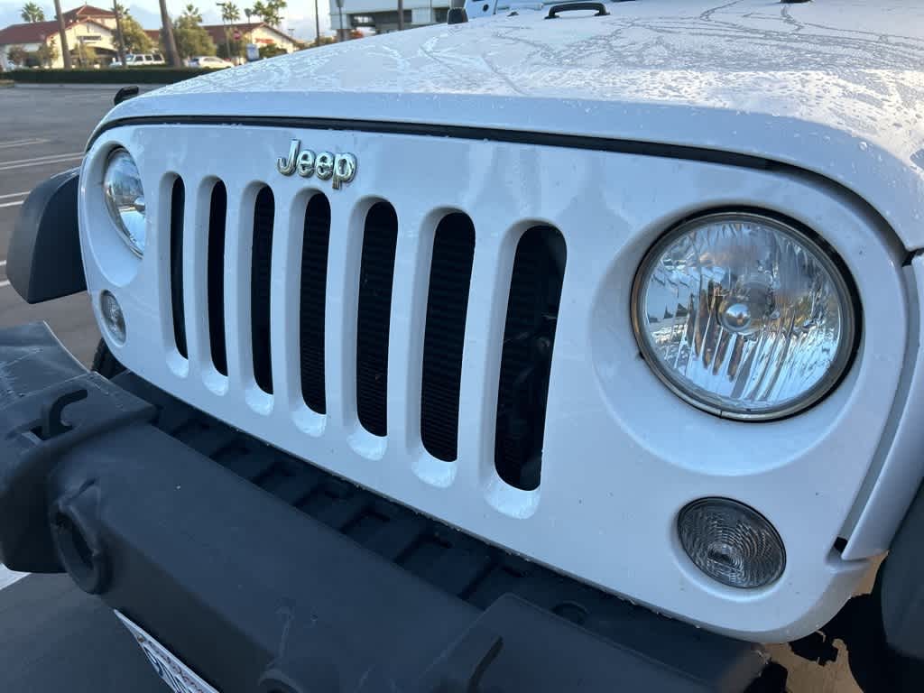 2016 Jeep Wrangler Sport 9