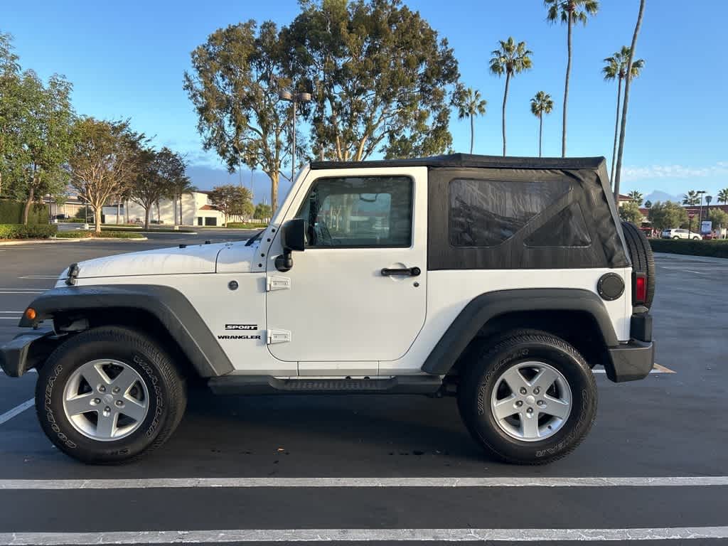 2016 Jeep Wrangler Sport 2