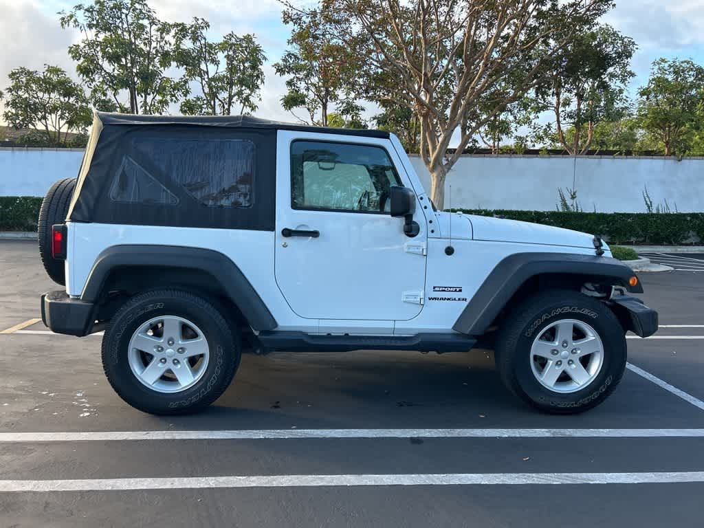 2016 Jeep Wrangler Sport 6