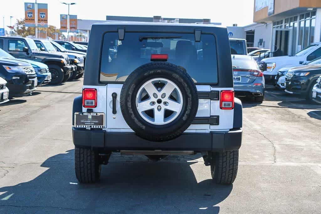 2017 Jeep Wrangler Sport 3