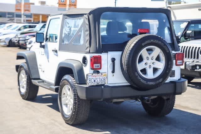 2016 Jeep Wrangler Sport 8