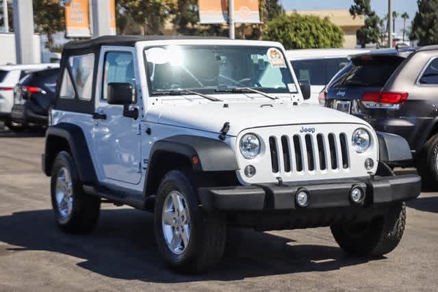 2016 Jeep Wrangler Sport 3