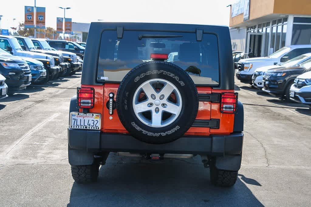 2015 Jeep Wrangler Unlimited Sport 3