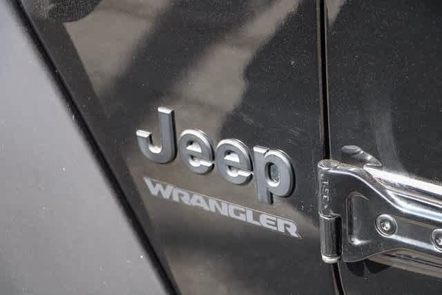 2021 Jeep Wrangler Willys 11